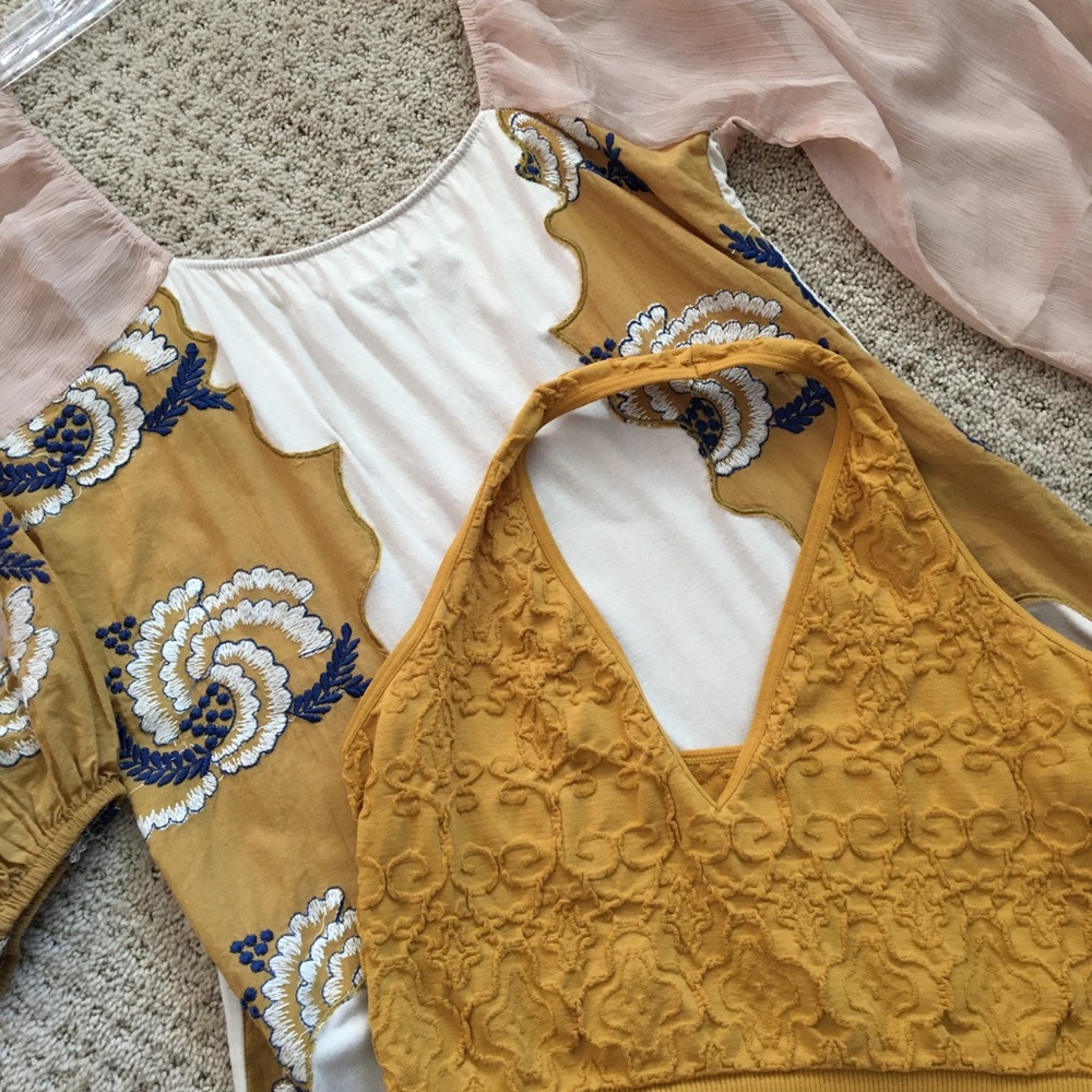 Gimmicks Top & BKE halter Bralette